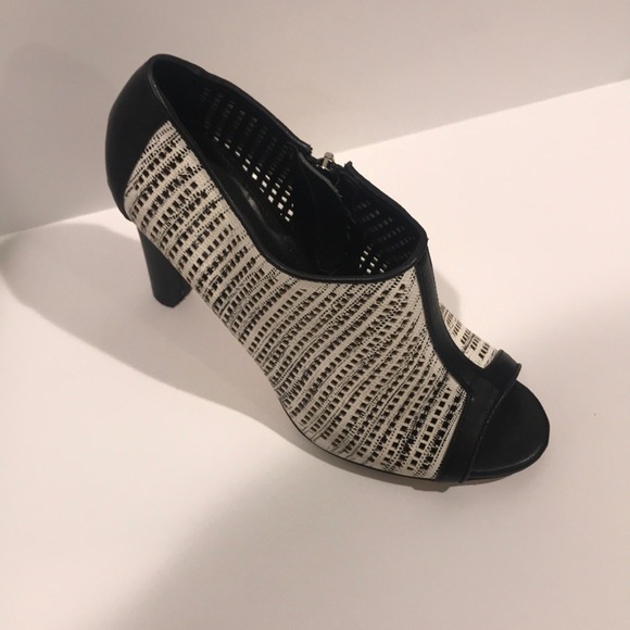 Gently used Calvin Klein open toe zipper booties - Picture 2 of 8